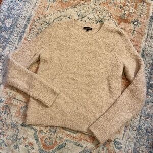 Banana Republic NWOT Cozy Beige Sweater